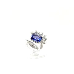 1.57 Karat Pırlanta 18K Tanzanite Özel Tasarım Yüzük