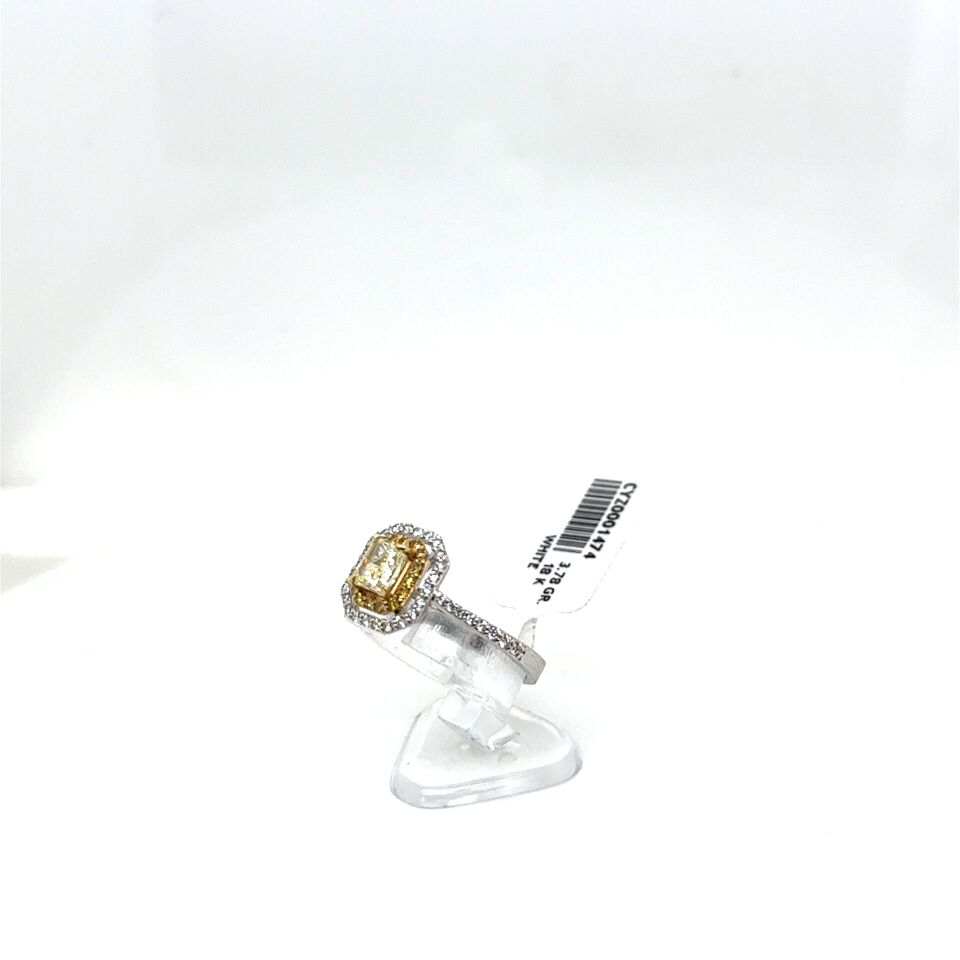 1.08 Karat Pırlanta Sarı Sapphire Detaylı Fancy Yüzük