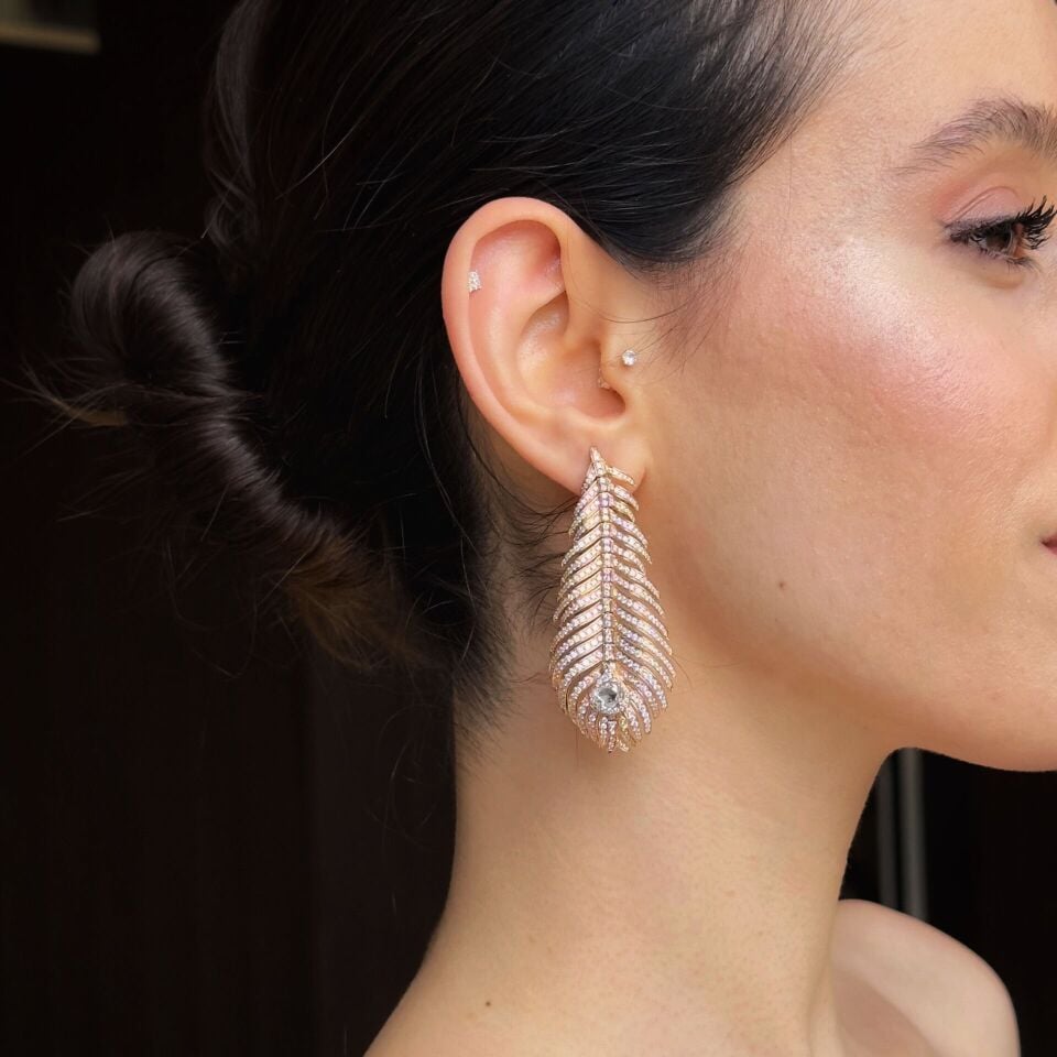 Boucheron Plume de Paon Rose Altın Küpe