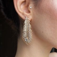 Boucheron Plume de Paon Rose Altın Küpe – 18K Pembe Altın & Pırlanta
