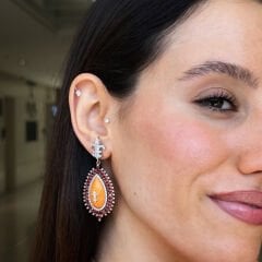 2.18 Karat Pırlanta 4.29 Carat Yakut 18K Küpe