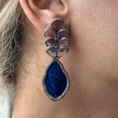 3.75 Karat Pırlanta 6.70 Karat Safir 22.45 Karat Opal 18K Sarı Altın Küpe