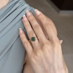 1.24 Karat Zümrüt 18 Ayar Sarı Altın Yüzük