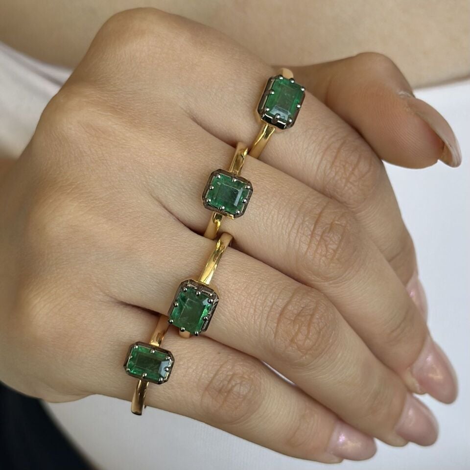 1.24 Karat Zümrüt Yüzük