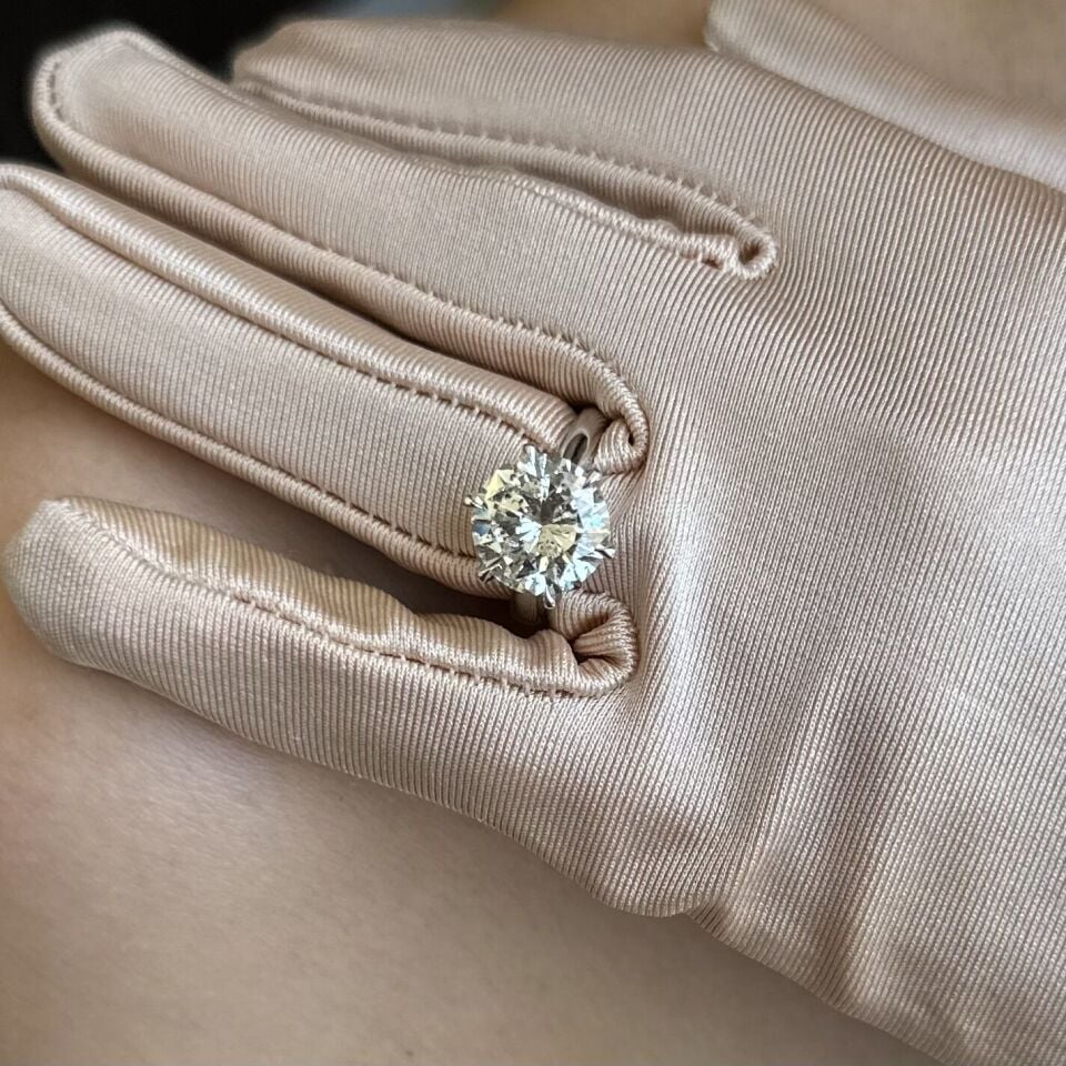 5.03 Karat Pırlanta Tektaş Yüzük