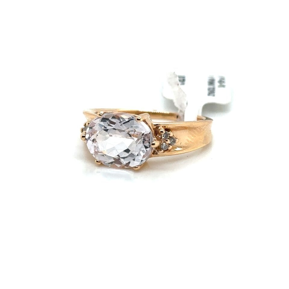 0.06 Karat Pırlanta 4.80 Karat Pembe Topaz Yüzük