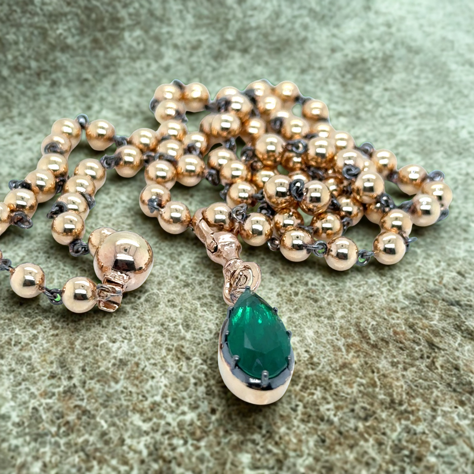 3.70 Karat Zümrüt Kolye