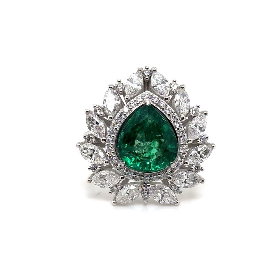 0.65 Karat Pırlanta Zümrüt Yüzük