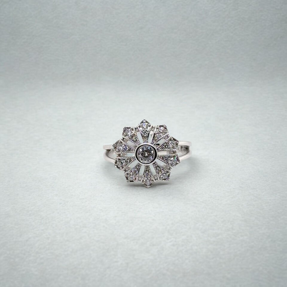 0.35 Karat Pırlanta yüzük