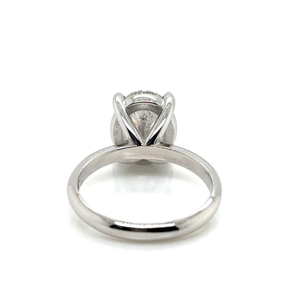 3.20 Karat Pırlanta Oval Tektaş Yüzük